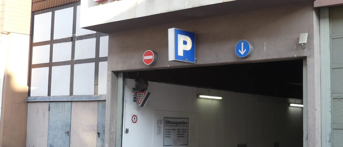 Tiefgarage Woolworth_Einfahrt