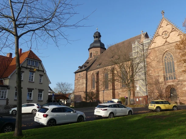 Parkplatz Stiftsplatz_Stiftskirche