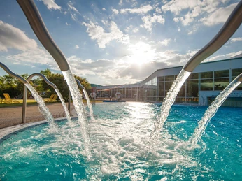 HEIDE SPA Hotel & Resort_Badelandschaft_Außenbecke