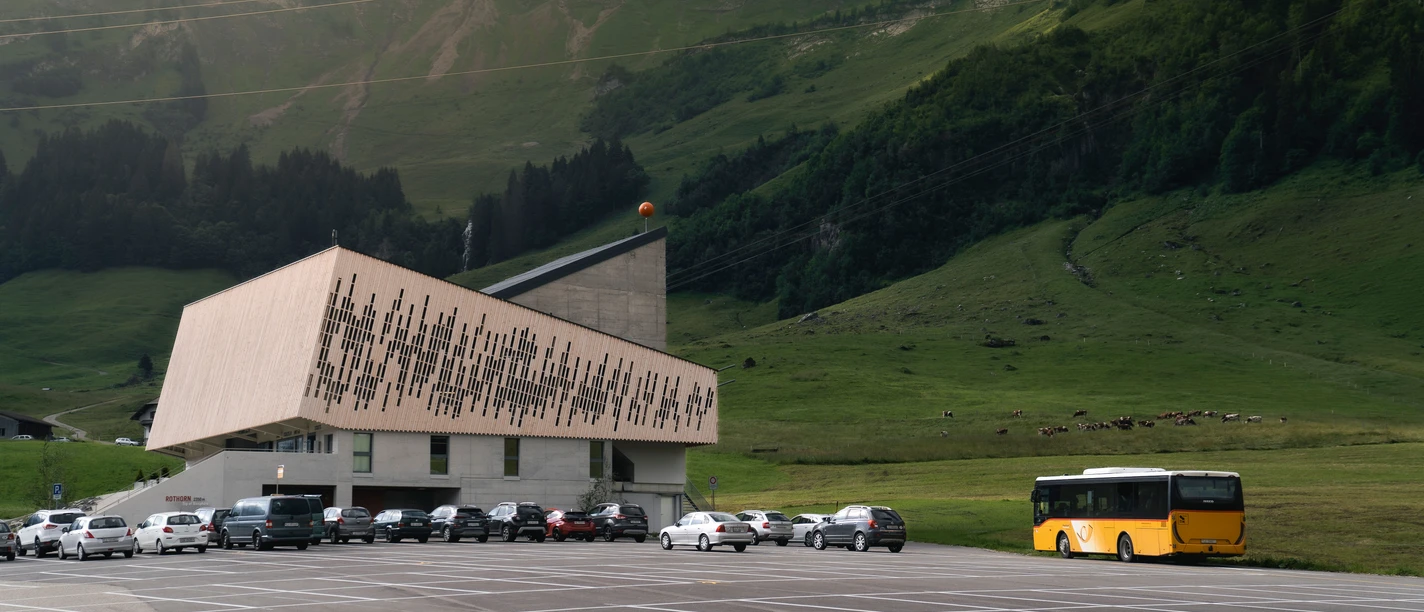 Parkplatz Schönenboden | Talstation Rothorn