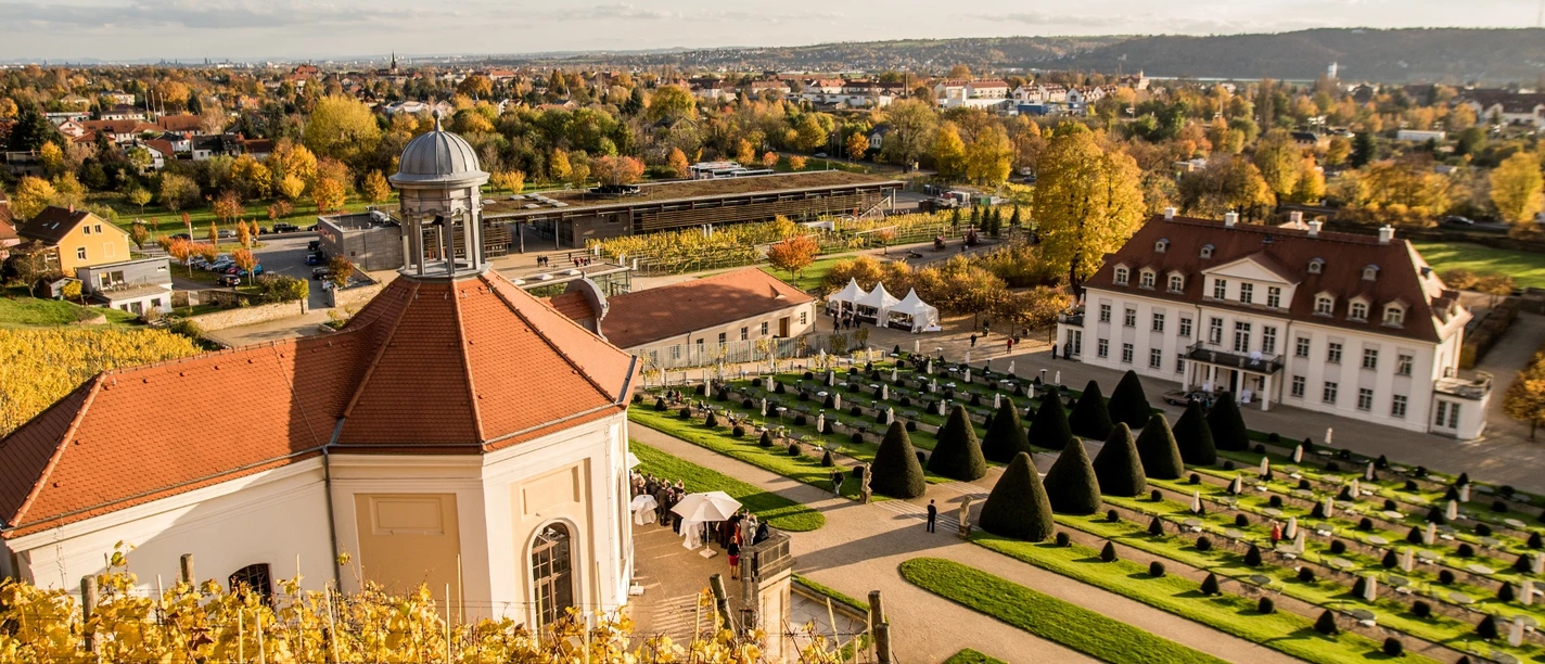 Schloss Wackerbarth im Herbst
