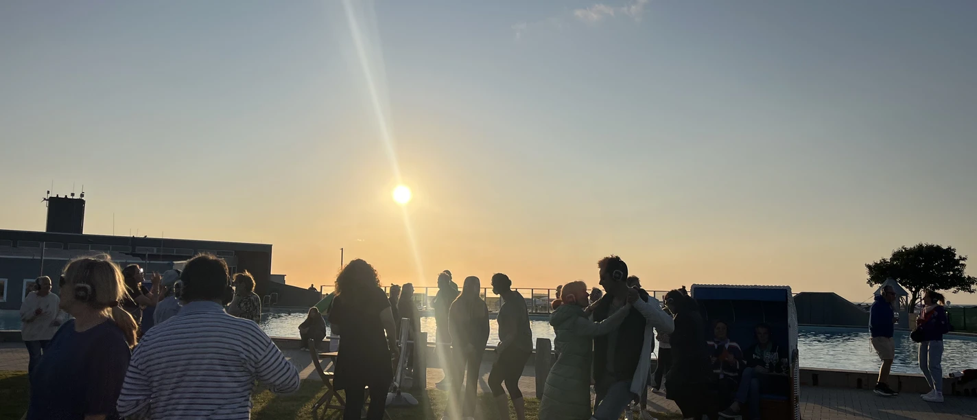 Silent_Disco_Dornumersiel.jpg