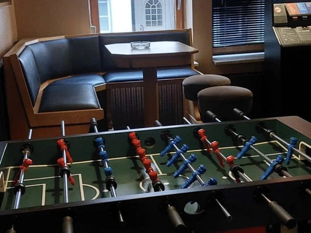 ANNO 2006 Kicker.jpg