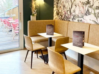 Blick in das Eiscafé