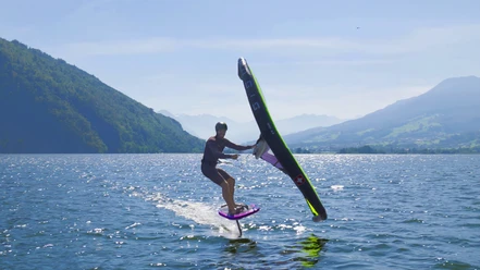 Wingfoil Surfstation Alpnachersee.JPG