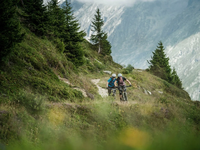 Über Heiligkreuz zum Breithorn