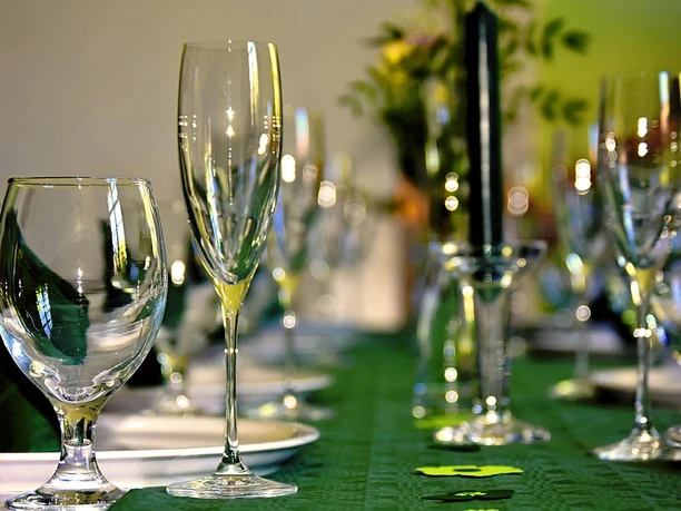 Gedeckter Tisch