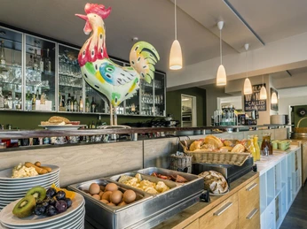 umfangreiches Frühstücksbuffet