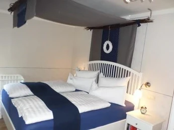 Ferienwohnungen "Zur Waldscheibe" - Zimmerbeispiel