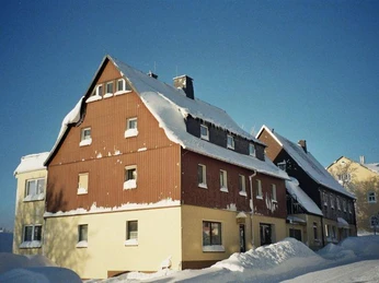 Außenansicht im Winter