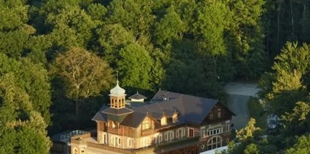 Berg-Gasthof Honigbrunnen