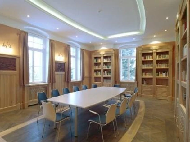 Martinshof Rothenburg - Brüderhaus - Bibliothek