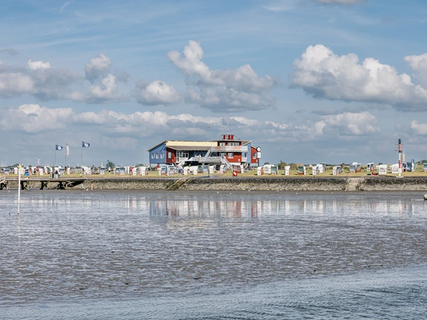 Badestelle Dockkoog-Spitze bei Husum in Nordfriesland Badestelle