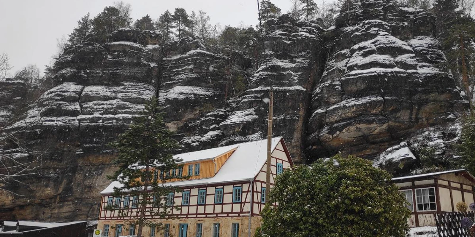 Herzlich willkommen im Felsenkeller Bielatal