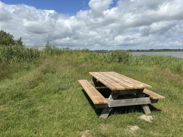 Picknickbank am Katrevel in Morsum auf Sylt
