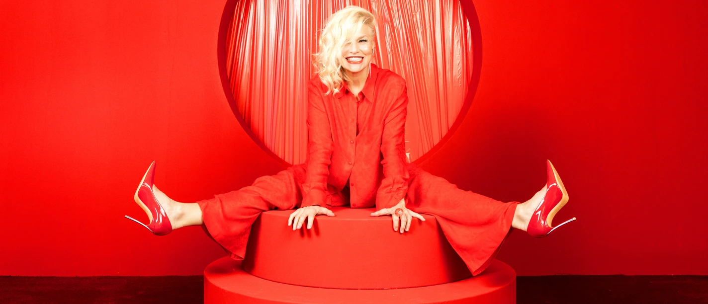 Pressefoto_Ina Müller und Band - Die 6.0 Tour_(C)Sandra Ludewig.jpg Ina Müller und Band in Aurich