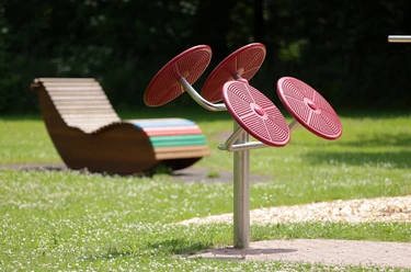 Bewegungsparcour im Kurpark Herbstein Bewegungsparcour im Kurpark Herbstein