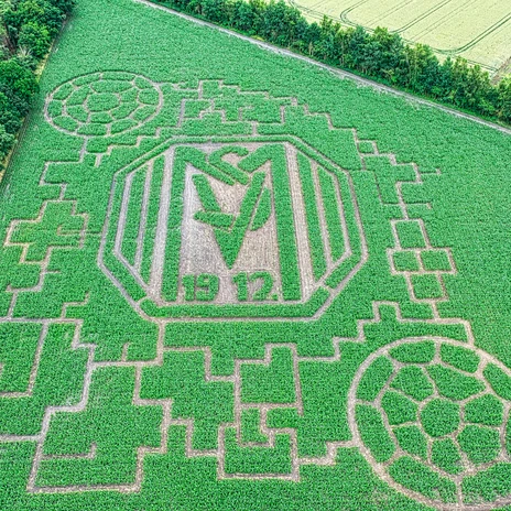 Maislabyrinth Meutstege 2021 - Luftaufnahme SV Meppen ©Ferien- und Freizeithof Meutstege.JPG