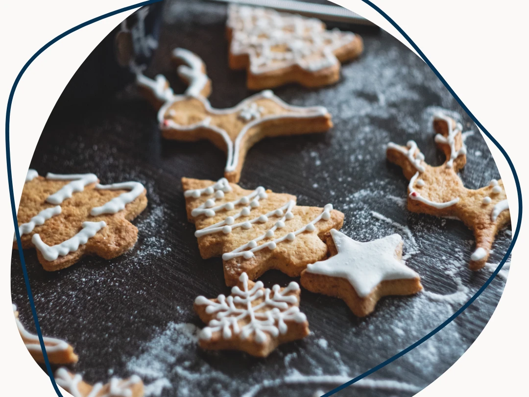 Adventszauber (1).png Verzierte Ausstechplätzchen