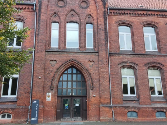 Sally Perel Schule (1).jpg