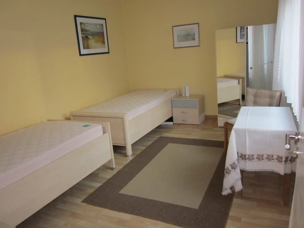 Zweibettzimmer