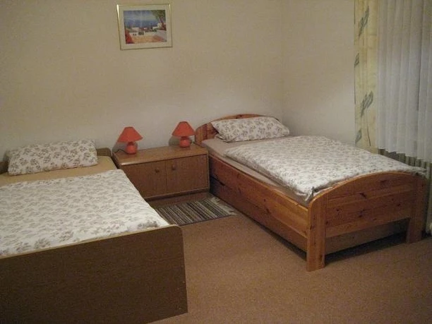 Zweibettzimmer 2