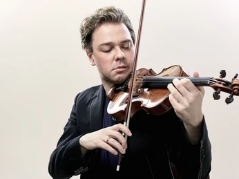 AlexanderSitkovesky_c_Cal Vincy Ng