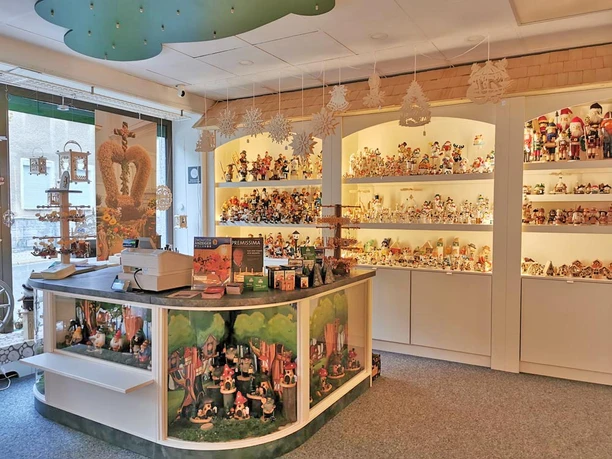 Fachgeschäft für erzgebirgische Volkskunst Erzberger Holzkunst in Zwönitz