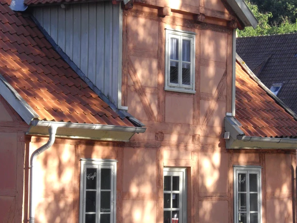 Café Burgwächterhaus_Aussenansicht2_©Jörg_Artschwager.JPG