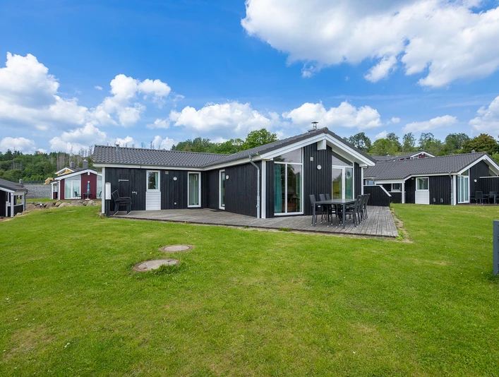 Ferienpark Sankt Andreasberg - Häuserbeispiel im Sommer Ferienpark Sankt Andreasberg - Häuserbeispiel im Sommer