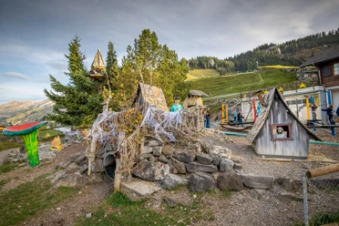 Hexenspielplatz beim Wirzweli