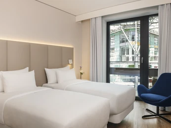 Tagungshotel NH Leipzig Zentrum für Ihre Tagung & Konferenz in Leipzig Tagungshotel NH Leipzig Zentrum für Tagung & Konferenz Leipzig ConventionConference hotel Seaside Park Hotel Leipzig for your meeting & conference in Leipzig