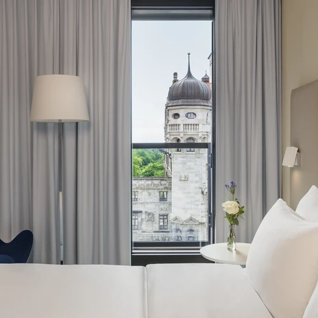 Tagungshotel NH Leipzig Zentrum mit Standardzimmer für Ihre Tagung & Konferenz in Leipzig