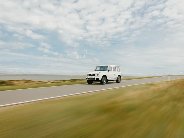 Mercedes-Benz x KAMPEN