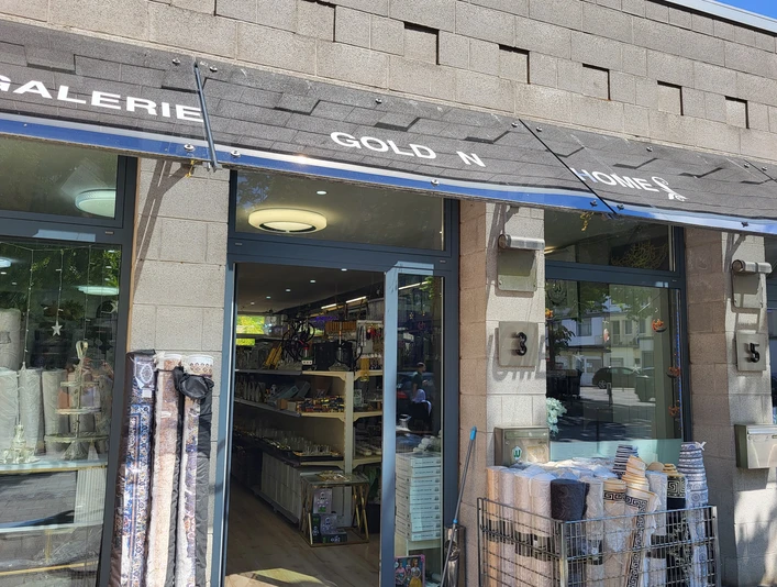 Außenansicht Galerie Golden Home