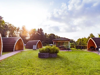 Campingplatz Regenbogen in Bad Gandersheim - Schlafhütten