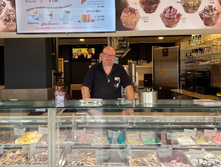 Inhabergeführtes Eiscafé in Visselhövede Inhabergeführtes Eiscafé in Visselhövede