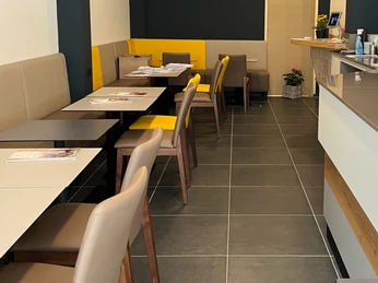 Innenbereich des Eiscafés Da Salvatore Innenbereich des Eiscafés Da Salvatore