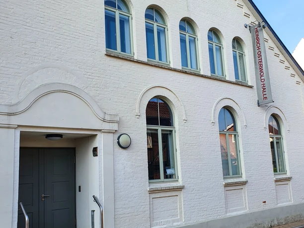 HeinrichOsterwoldHalle©Dorothée Meyer (17).jpg