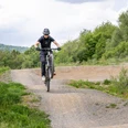 2025-05-23_Niedenstein_Pumptrack_Fahrer_ccbyStadtNiedenstein-Blafield