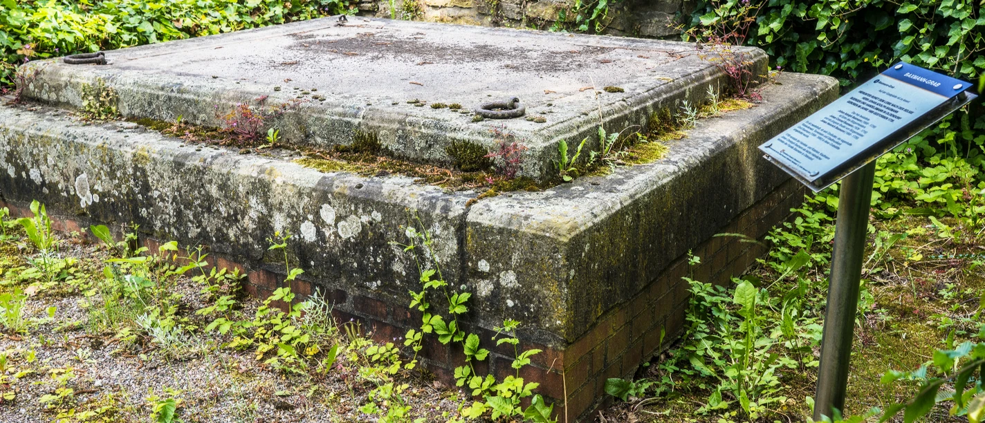 Hessisch Oldendorf – Grab der Fam. Baxmann Hessisch Oldendorf – Grab der Fam. Baxmann