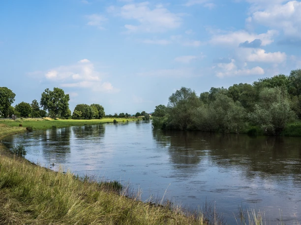 Weserbergland - Weserufer Weserbergland - Weserufer