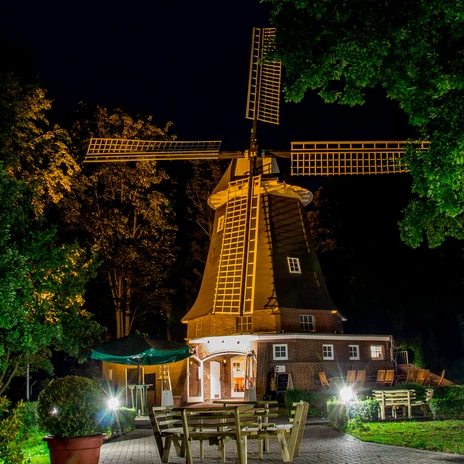 Höltingmühle in Meppen bei Nacht ©Emsland Tourismus GmbH (3).jpg