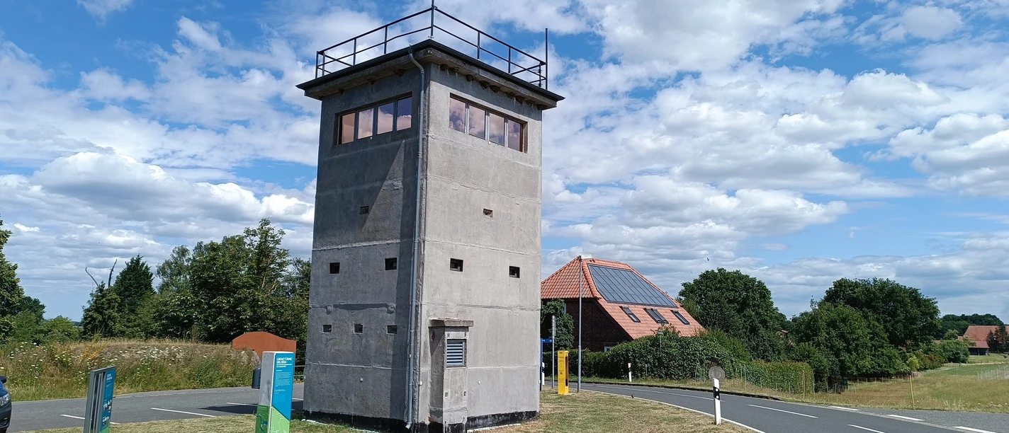 Grenzturm Neu Bleckede.jpg