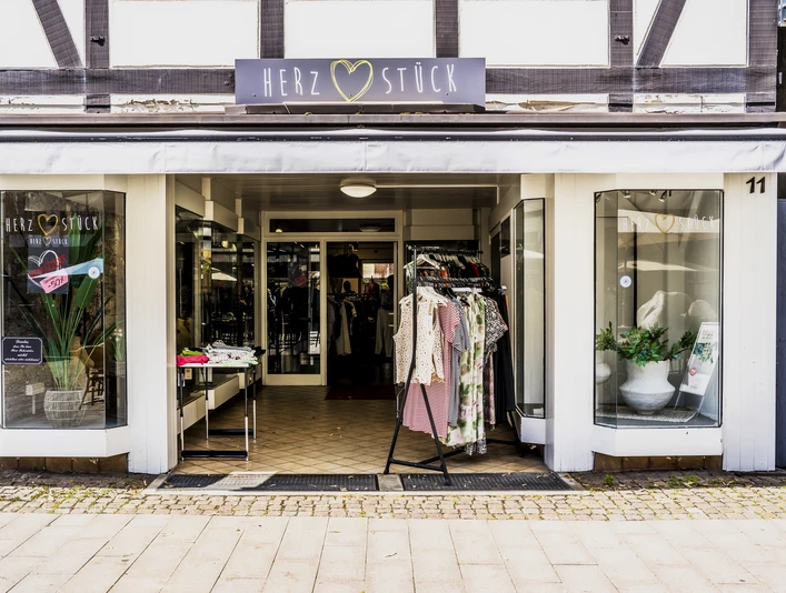 Außenansicht von Herzstück Außenansicht von Herzstück in der Rintelner Fußgängerzone