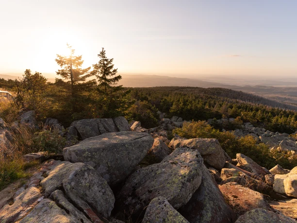 Brocken in der Dämmerung Im Zwielicht der Dämmerung kehrt Ruhe ein auf dem Brocken - eine unglaubliche Stimmung.