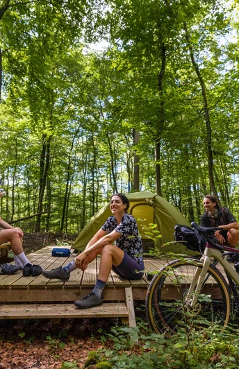 Radfahrer am Campground in Perl