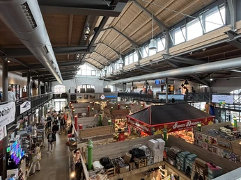 Alte Tonnenhalle von innen