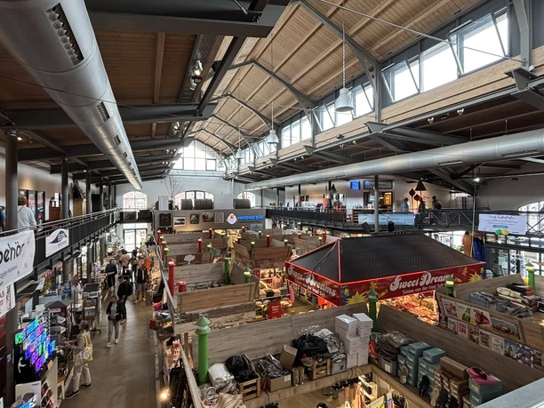 Alte Tonnenhalle von innen