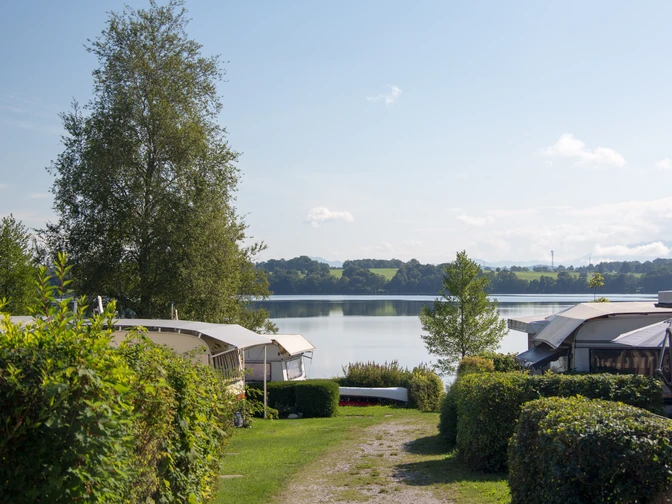 Aichalehof_Seeblick vom Campingplatz.jpg
